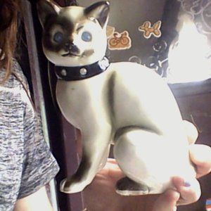 Victoria ceramics Japan Siamese Cat